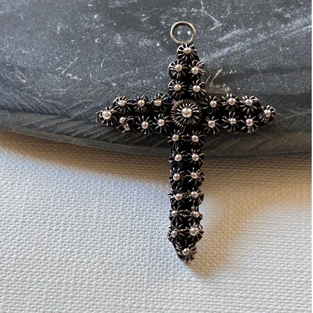 Sterling Silver Brutalist 90s Cross Pendant, Stamped 925 - Picture 5 of 7